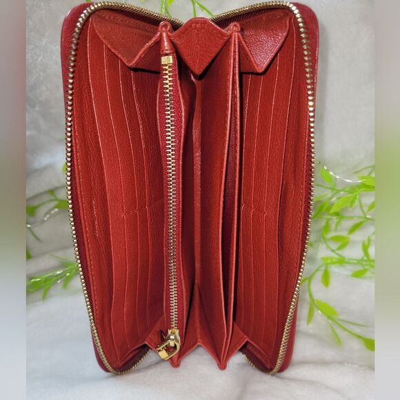 Miu Miu Long Full Zip Around Leather Wallet Authentic - Picture 11 of 17
